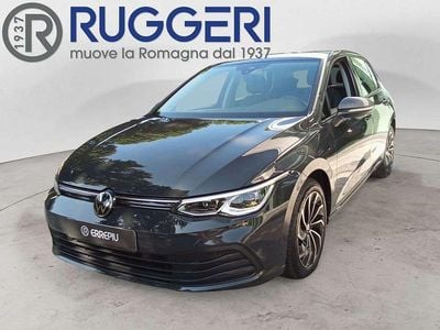 Other Usata 2024 VW Golf Life Berlina | 22.500 € (Buon prezzo)