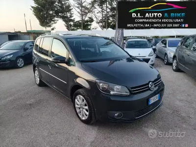 Usata VW Touran Highline 150 CV (110 kW) 2015 Grigio Monovolume
