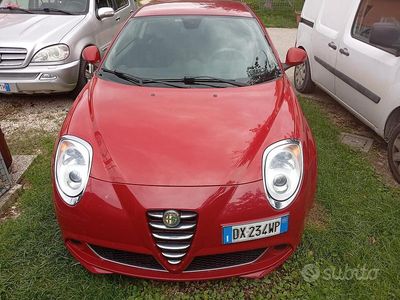 Usata Alfa Romeo MiTo 90 CV (66 kW) 2009 Rosso Utilitaria