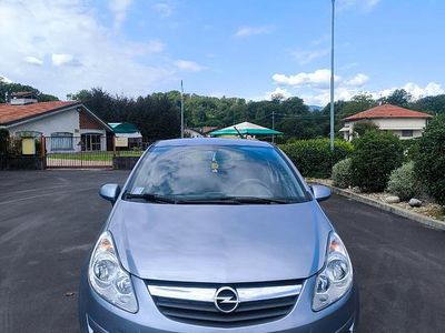 Usata Opel Corsa 85 CV (62 kW) 2010 Utilitaria