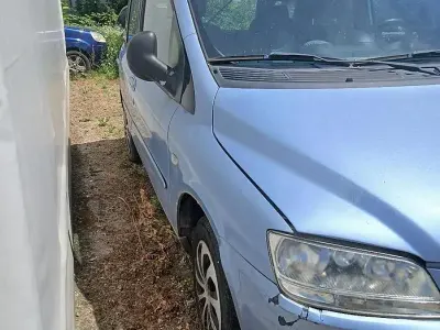Usata Fiat Multipla 103 CV (75 kW) 2008 Bluazzurro Monovolume