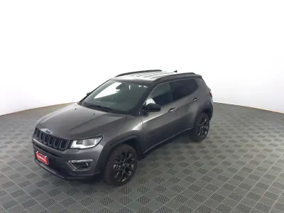 Usata Jeep Compass 180 CV (132 kW) 2021 Granite crystal con tetto nero SUV