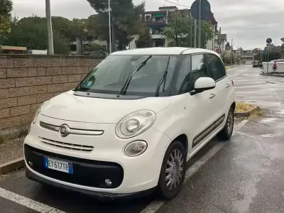 Usata Fiat 500L 105 CV (77 kW) 2015 Bianco Monovolume