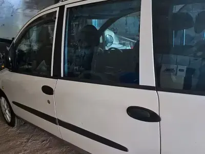 Usata Fiat Multipla 116 CV (85 kW) 2003 Bianco Monovolume