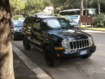 Usata Jeep Cherokee 204 CV (150 kW) 2006 SUV