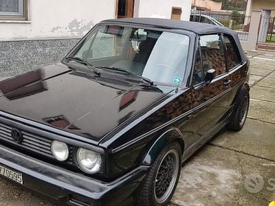 Usata VW Golf Cabriolet 73 CV (53 kW) 1991 Nero Cabrio
