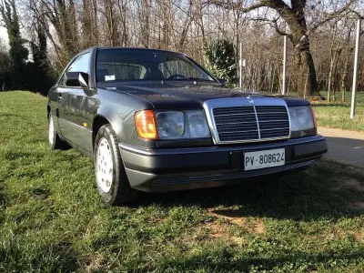 Usata Mercedes 300 220 CV (161 kW) 1992