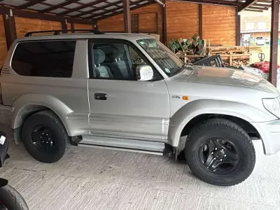 Usata Toyota Land Cruiser 163 CV (119 kW) 2002 Argento SUV