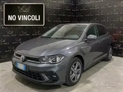 Usata VW Polo R-line 95 CV (69 kW) 2022 Grigio Utilitaria