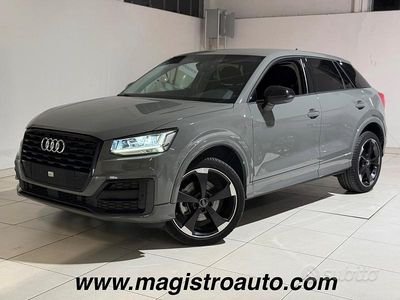 Usata Audi Q2 S-Line 150 CV (110 kW) 2020 Grigio SUV