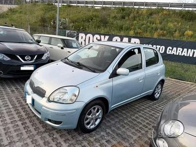 Usata Toyota Yaris Sol 2005 Grigio Berlina