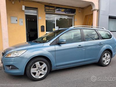 Usata Ford Focus 108 CV (79 kW) 2009 Blu Station wagon