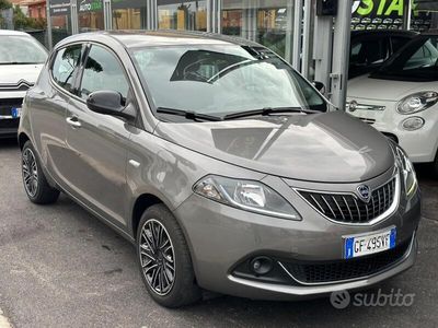 usata Lancia Ypsilon 1.0 HYBRID 2021 full