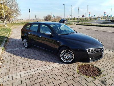 Alfa Romeo 159