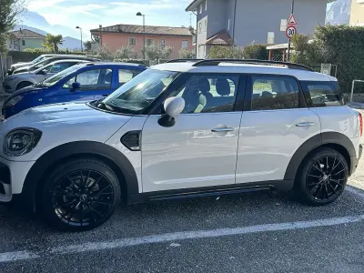 Usata Mini One D Countryman 116 CV (85 kW) 2019 Bianco SUV