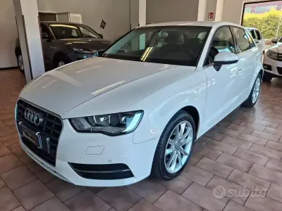 Usata Audi A3 Business 110 CV (80 kW) 2015 Bianco Berlina