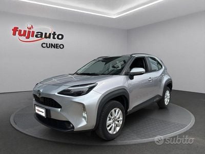 Usata Toyota Yaris Cross Active 116 CV (85 kW) 2025 Bianco SUV