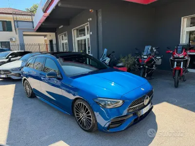 Usata Mercedes C300 AMG 265 CV (194 kW) 2022 Blu Station wagon