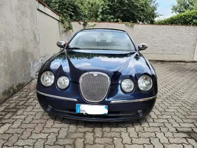 Usata Jaguar S-Type Executive 207 CV (152 kW) 2006 Blu/azzurro Berlina