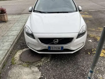 Usata Volvo V40