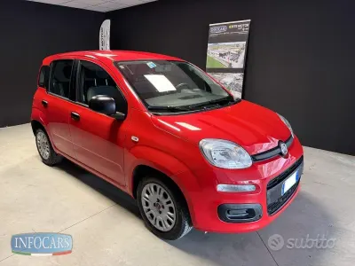 Begagnad Fiat Panda 69 HK (50 kW) 2022 Röd Halvkombi