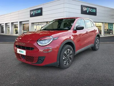 Usata Fiat 600 101 CV (74 kW) 2024 Rosso SUV