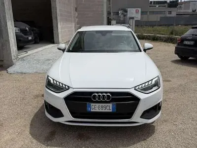 Usado Audi A4 Advanced Plus 136 CV (100 kW) 2021 Familiar