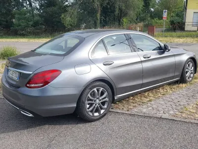 Usata Mercedes C200 136 CV (100 kW) 2017 Berlina