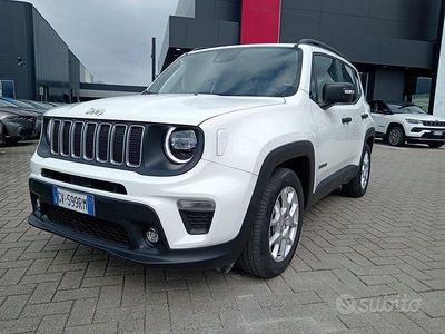 Usata Jeep Renegade Altitude 131 CV (96 kW) 2024 Bianco SUV