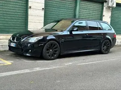 Usata BMW 530 M Sport 231 CV (169 kW) 2006 Nero Station wagon