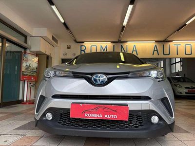 Usata Toyota C-HR Lounge 105 CV (77 kW) 2017 Grigio SUV