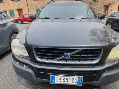 Begagnad Volvo XC90 163 HK (119 kW) 2004 Svart SUV