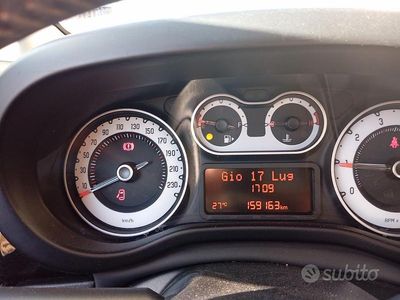 Usata Fiat 500L Living 120 CV (88 kW) 2015 Nero Monovolume