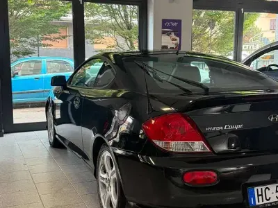 Usata Hyundai Coupé Dynamiq 167 CV (122 kW) 2006 Nero Coupé