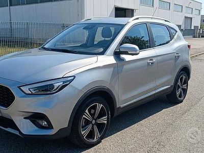 Usado MG ZS Comfort 106 CV (77 kW) 2023 Gris SUV