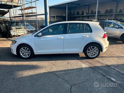 Usata VW Golf VII Executive 116 CV (85 kW) 2018 Bianco Berlina
