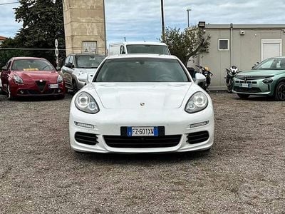 Usata Porsche Panamera Diesel Edition 300 CV (220 kW) 2015 Bianco Utilitaria