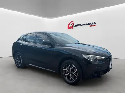 Usata Alfa Romeo Stelvio 190 CV (139 kW) 2019 Nero SUV