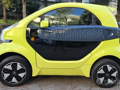 Usata XEV Yoyo 7 kW (10 CV) 2023 Giallo Utilitaria