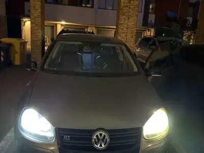 Usata VW Golf VI 75 CV (55 kW) 2008 Utilitaria