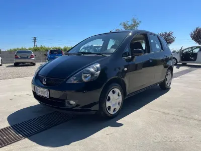 Usata Honda Jazz 78 CV (57 kW) 2005 Nero Utilitaria