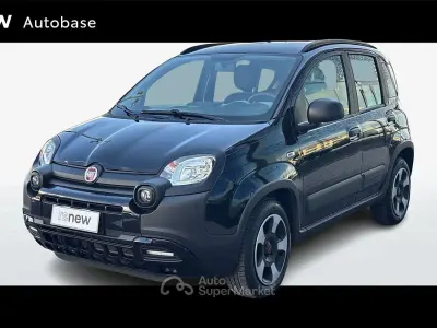Usata Fiat Panda Cross Cross 69 CV (50 kW) 2022 Nero Utilitaria