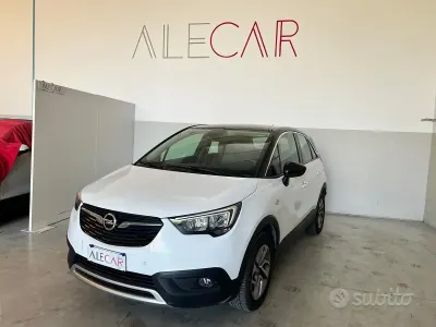 Usata Opel Crossland X 110 CV (80 kW) 2018 Bianco SUV
