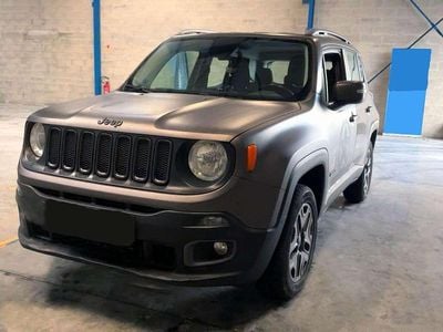 Usata Jeep Renegade Night Eagle 140 CV (102 kW) 2016 Grigio opaco SUV