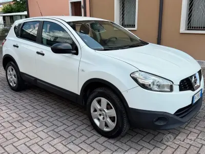 Usado Nissan Qashqai 110 CV (80 kW) 2011 Blanco SUV