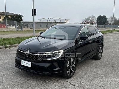 Usata Renault Austral Techno Esprit Alpine 160 CV (117 kW) 2023 Nero SUV