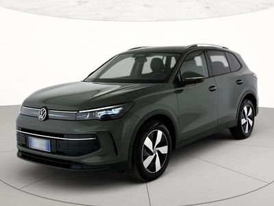 Usata VW Tiguan Edition 150 CV (110 kW) 2024 Velvet green metallizzato SUV