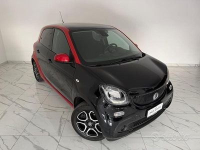 Usata Smart ForFour Passion 71 CV (52 kW) 2016 Nero Utilitaria