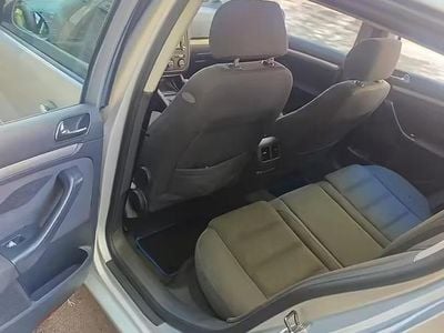 Usata VW Golf IV 115 CV (84 kW) 2004 Berlina