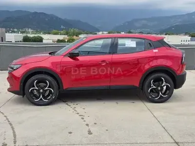 Nuova Alfa Romeo GT Junior 136 CV (100 kW) 2026 Rosso SUV